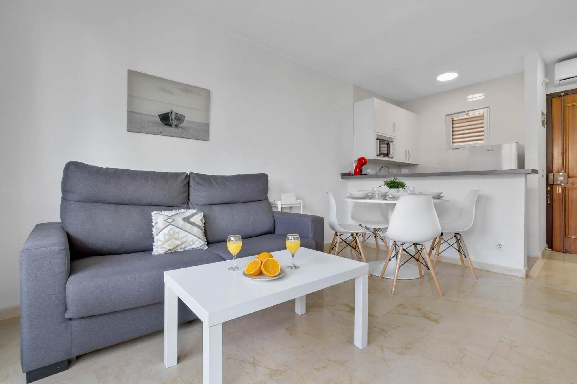 Vistamarina B 210 By Ivi Real Estate Apartment Torremolinos Exterior photo